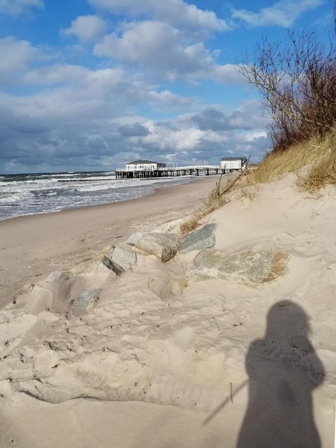 Al Mare-Villa Z Klimatyzacja Ustronie Morskie Esterno foto